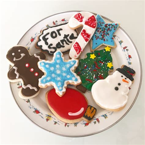 Perfect Sugar Cookie Recipe with Royal Icing Christmas Decorating - The ...