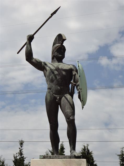 Leonidas monument in honour of Spartan King, Battle of Thermopylae | Monument, Superhero ...