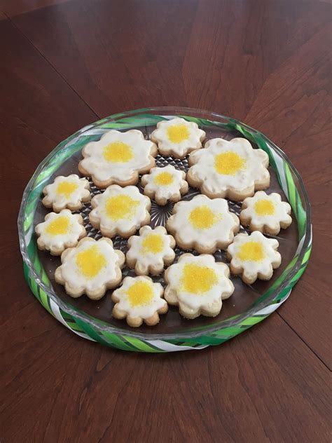 lemon-glazed butter cookies | Butter cookies, Butter, Delicious