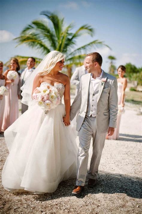 Real Weddings : Blush and Sparkle Seaside Romance - Belle The Magazine