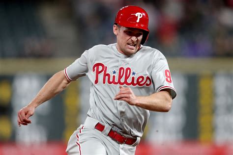 Phillies: Phil Gosselin signs MiLB deal with AL West team