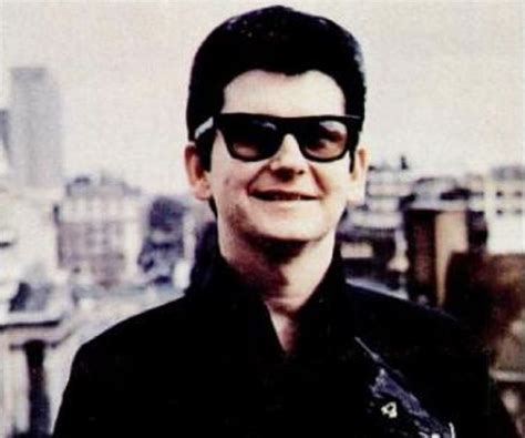 Roy Orbison Biography - Facts, Childhood, Family Life & Achievements