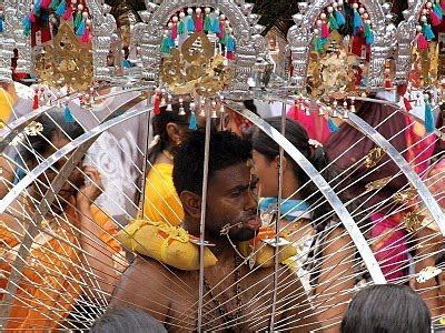 Kavadi | Gems of Tamilnadu