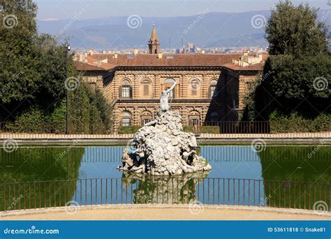 Boboli Gardens and Palazzo Pitti Stock Photo - Image of tuscany ...