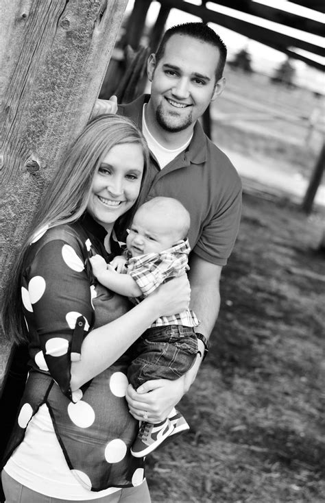 Rebecca Smith Photographs: Blake and Amanda - Family Pictures