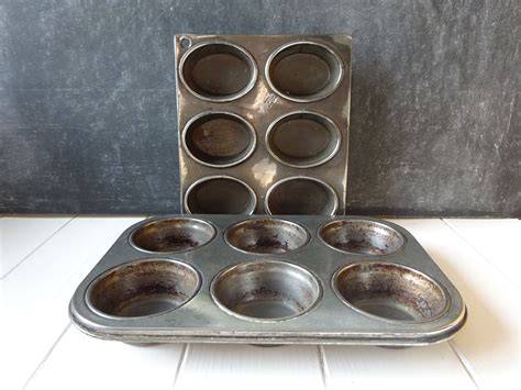 Two Vintage English Baking Tin Deep Yorkshire Pudding Muffin | Etsy UK | Baking tins, Yorkshire ...