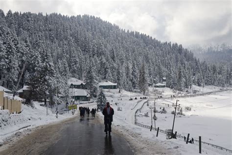 Photos: Fresh snowfall has turned Himachal, Jammu & Kashmir and ...