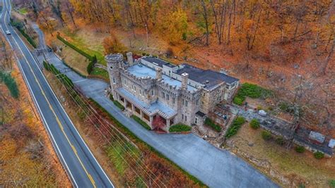 Berkeley Springs Castle, Berkeley Springs, WV