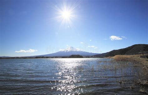 Mt.Fuji and lake Kawaguchi stock image. Image of morning - 24848033