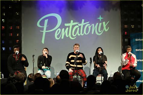 Pentatonix Host Private Christmas Concert at SiriusXM in NYC | Photo ...