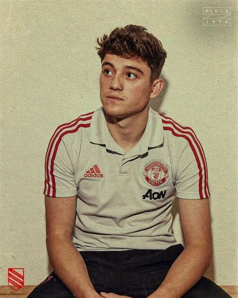 Manchester United Unveil Daniel James after completing £15 million move(photos) - Sports - Nigeria