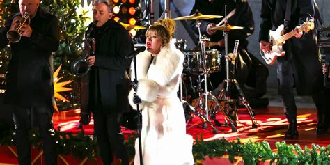 'Christmas at Rockefeller Center': Is This Cher's First Time Lighting ...