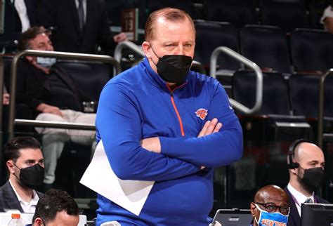 Knicks' Tom Thibodeau snubbed for NBA coaching award