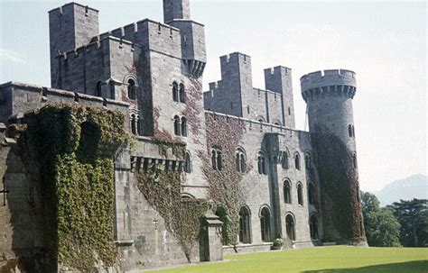 Penrhyn Castle © Stephen McKay cc-by-sa/2.0 :: Geograph Britain and Ireland