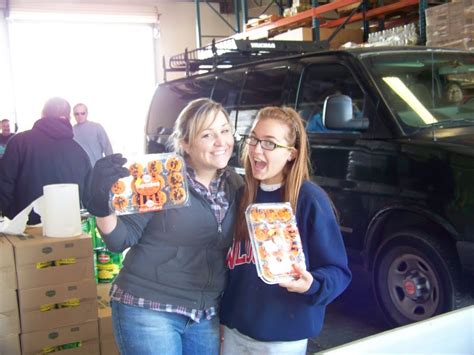 Volunteer – Madera County Food Bank