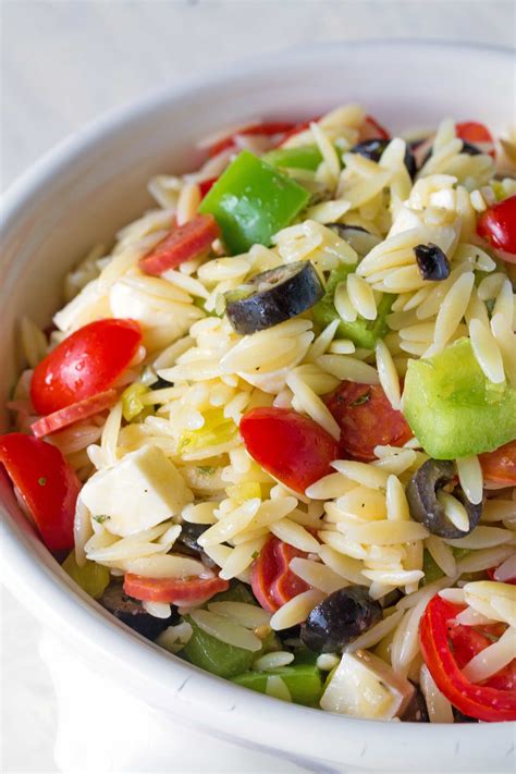 Orzo Pasta Salad - thestayathomechef.com