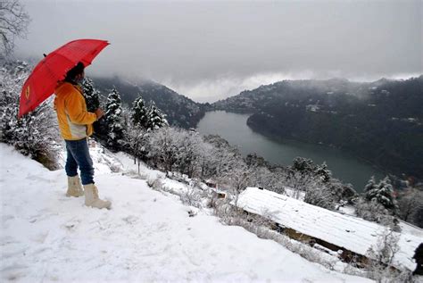 Heavy snowfall, rain bring down temperatures in Uttarakhand | dehradun ...