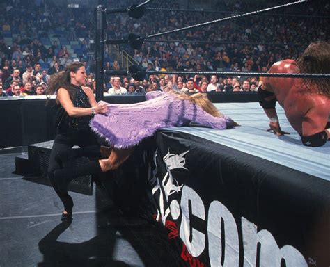 Intense Clash: Stephanie McMahon-Helmsley vs Trish Stratus at WWF/WWE ...