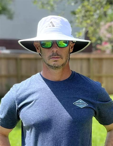 Best Golf Hats For Sun Protection In 2024 | Golfer Geeks