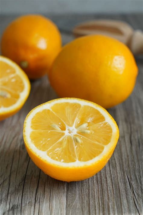 What Are Meyer Lemons?