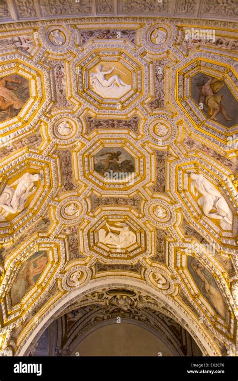 Doge's palace interior venice hi-res stock photography and images - Alamy