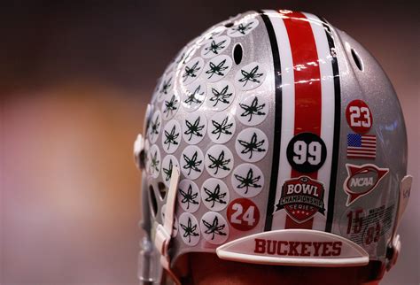 Love the Lid: Power Ranking All 120 College Football Helmets | News ...