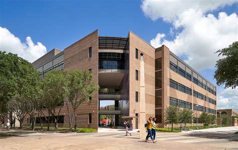 UTRGV Science Building, Edinburg – Alta Architects