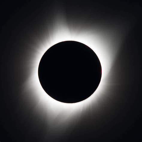 Different Types Of Solar Eclipses Explained - Adler Planetarium