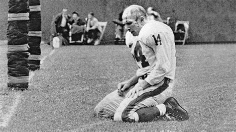 Y.A. Tittle -- the man behind the iconic image - ESPN