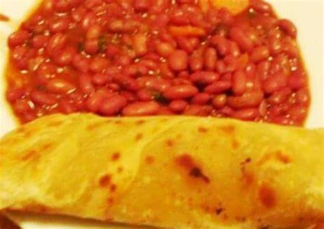 Stewed beans with chapati Recipe by collyxde - Cookpad