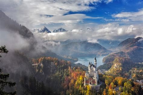 Beautiful Autumn Destinations: Best October Holiday Destinations in ...