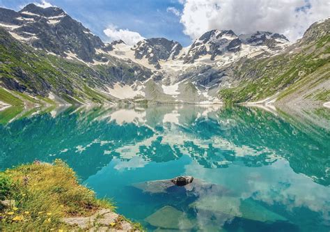 Katora Lake: Glacial Lake in Pakistan - Tripako