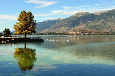 Ioannina: A Romantic Weekend Getaway to the Magical Capital of Epirus ...