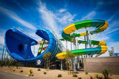 First "Surf Safari Waterslide" in U.S. Debuts at Cowabunga Bay