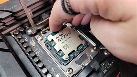 How to Install a CPU | Tom's Hardware