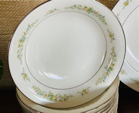 Vintage Noritake Ivory China christina 7056 Dinnerware Made in Japan ...