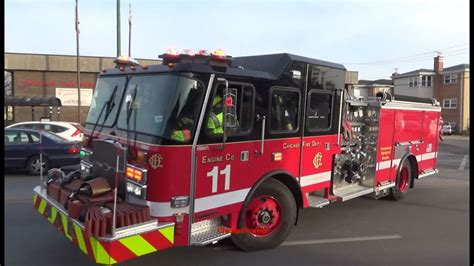 Chicago Fire Department Engine 11 Responding - YouTube