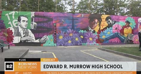 Edward R. Murrow High School reveals new student mural - CBS New York