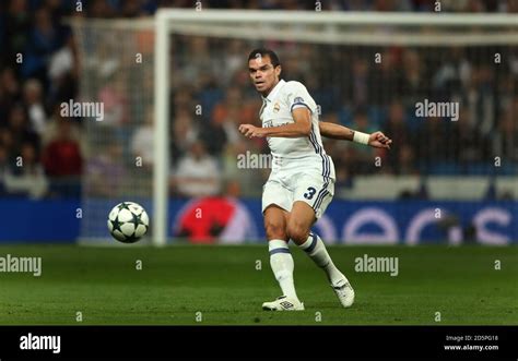 Pepe, Real Madrid Stock Photo - Alamy