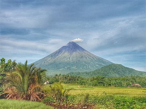Explore the Majestic Mayon Volcano in Albay, Philippines