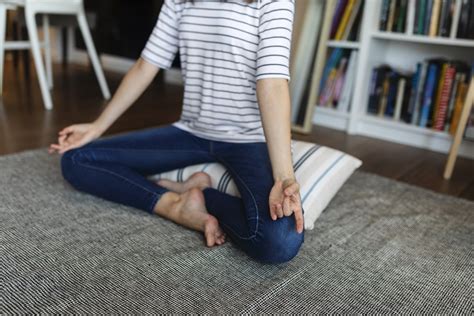 The Benefits of Meditating With a Meditation Cushion | POPSUGAR Fitness