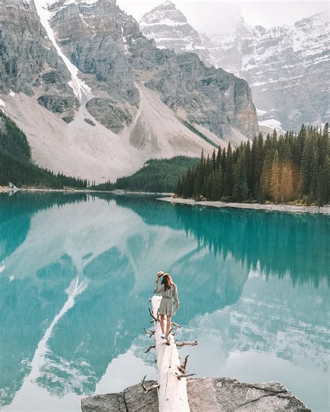 Moraine Lake: Visiting Banff National Park | taverna travels