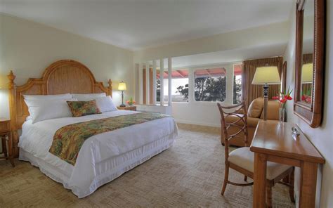 Volcano House Hotel Review, Hawaii, United States | Travel