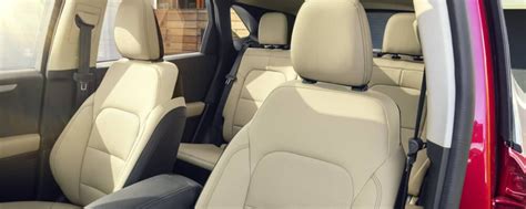 2019 Ford Escape Interior | Cornerstone Plymouth