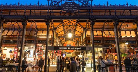 Mercado de San Miguel en Madrid: visita gastronómica y cultural