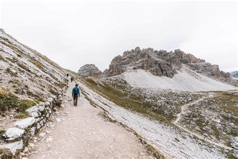 Hiking the Tre Cime di Lavaredo Loop in the Dolomites | Aspiring Wild