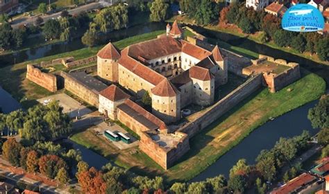 Fagaras Castle, Romania | Bored Panda