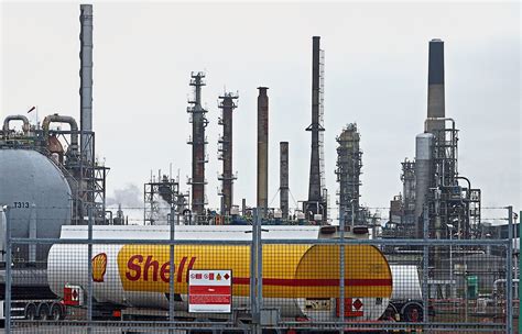 Shell to secure future of refining | The Star Online