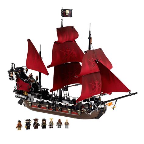 LEGO Pirates of the Caribbean Queen Anne's Revenge (4195) - LEGO - Toys "R" Us | Lego ship, Lego ...