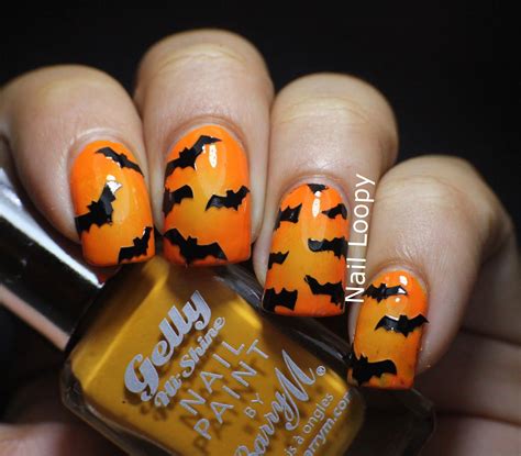 nail loopy: HALLOWEEN BAT NAILS | Bat nails art, Bat nails, Halloween bat nails